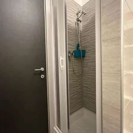 Angoletto - شقة آستي